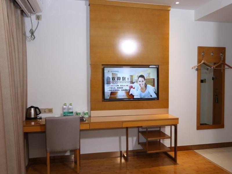 Greentree Inn Macheng Cultural Town Business Hotel Dış mekan fotoğraf