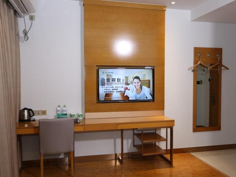 Greentree Inn Macheng Cultural Town Business Hotel Dış mekan fotoğraf