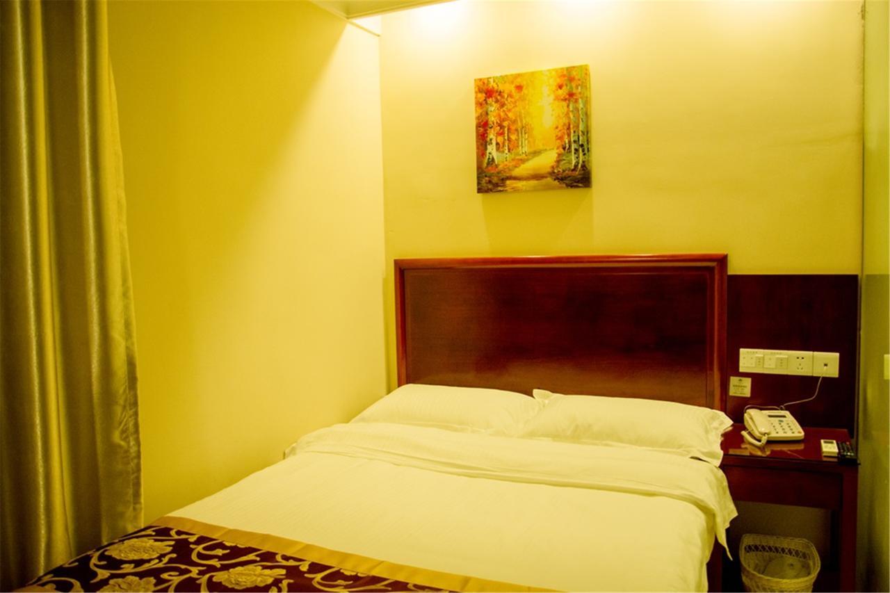 Greentree Inn Macheng Cultural Town Business Hotel Dış mekan fotoğraf